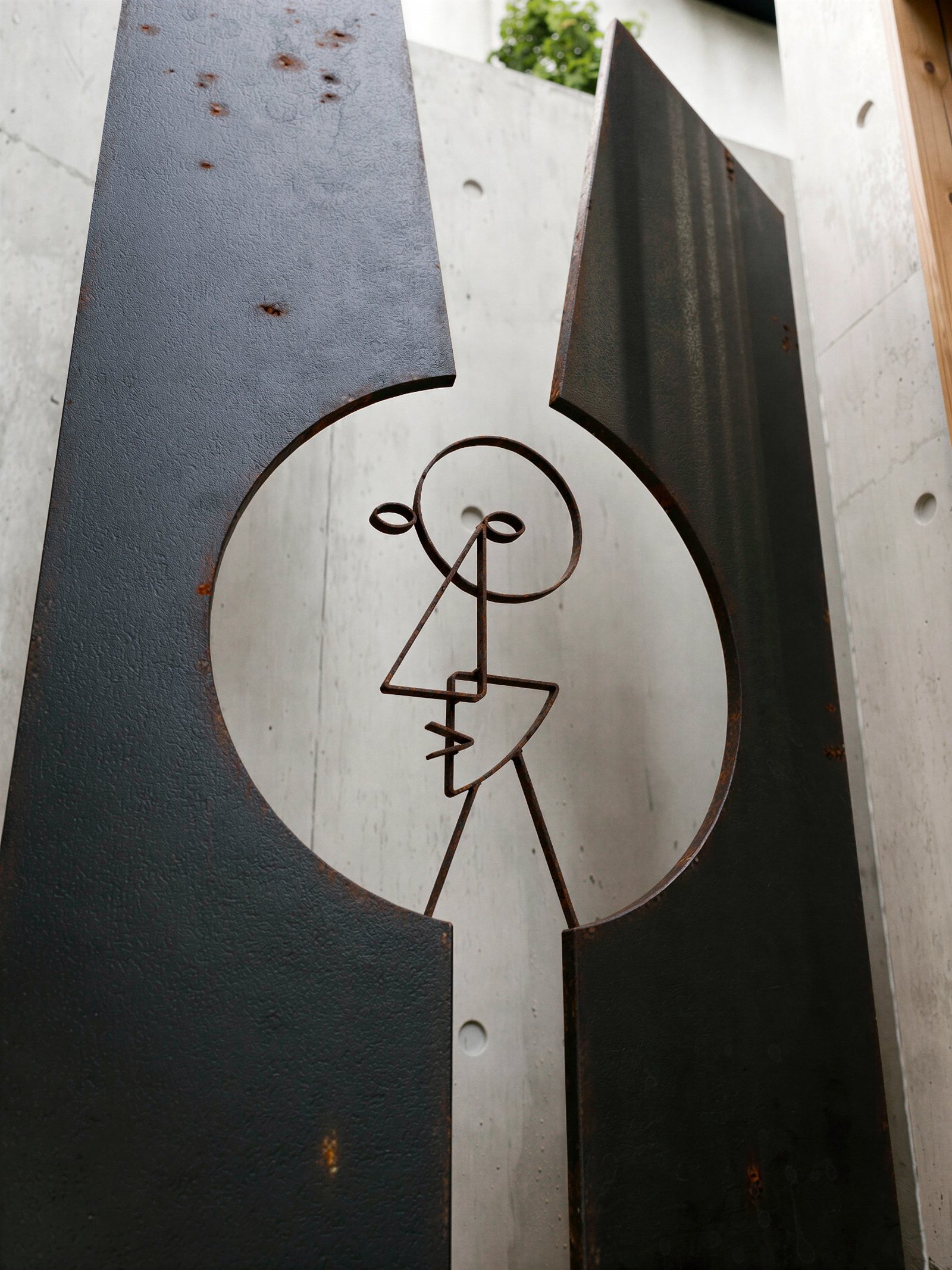 Escultura em aço